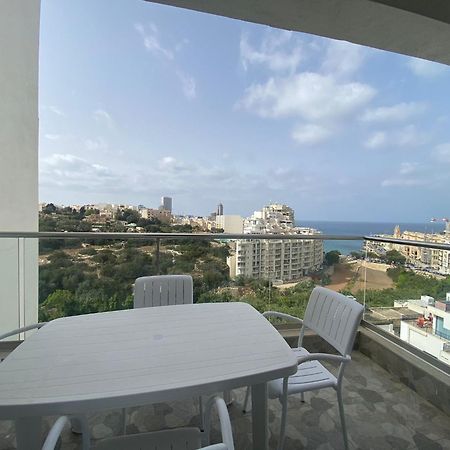 Spectacular Distant Seaview Apt Sliema Luaran gambar