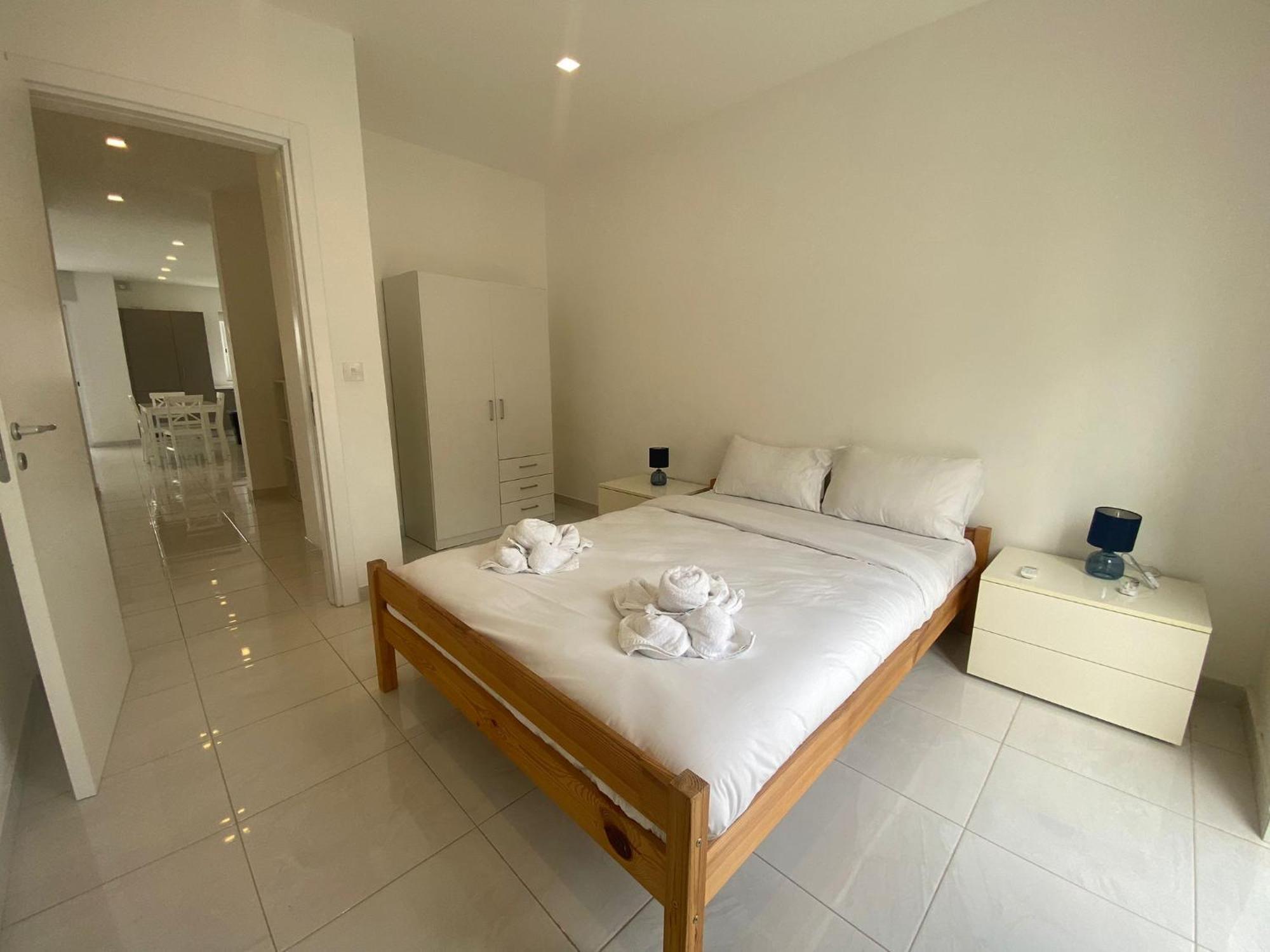 Spectacular Distant Seaview Apt Sliema Luaran gambar