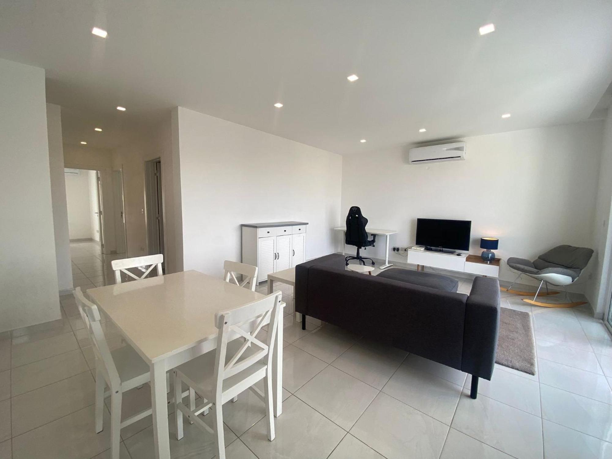 Spectacular Distant Seaview Apt Sliema Luaran gambar
